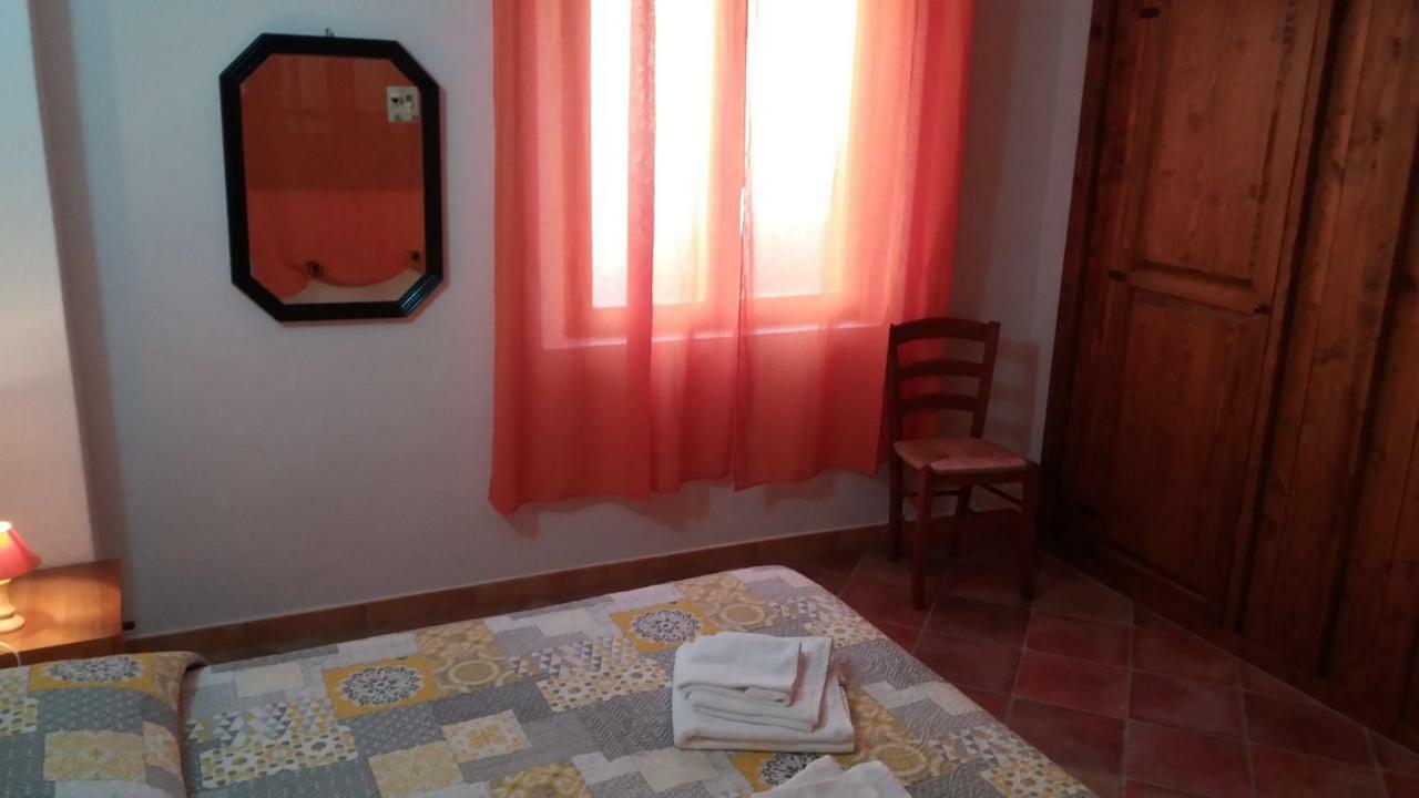 Casa Lucia Campagna Relax Casa de hóspedes Dorgali Exterior foto